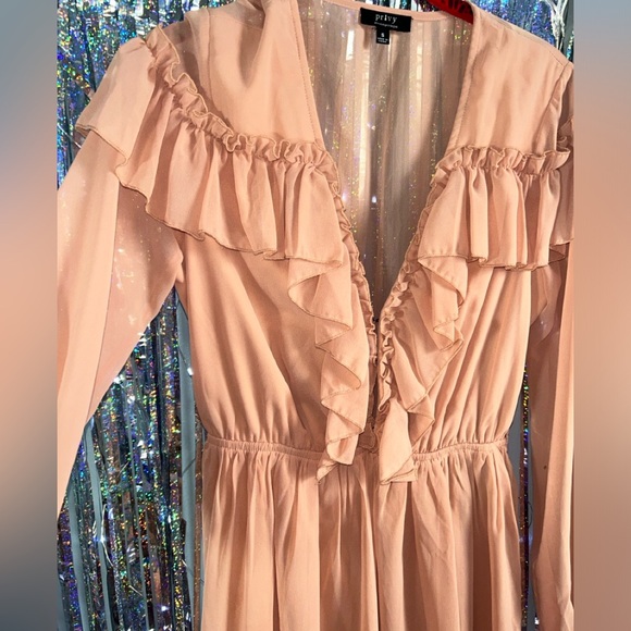 Pink dress - Picture 2 of 4